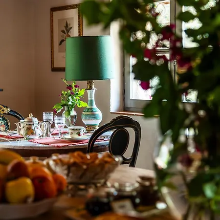 A Melingrana Bed & Breakfast