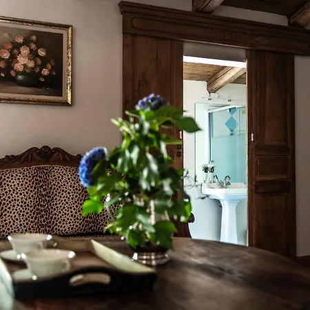 A Melingrana Bed & Breakfast