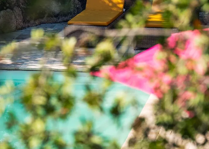 Alojamento de Acomodação e Pequeno-almoço A Melingrana 4*